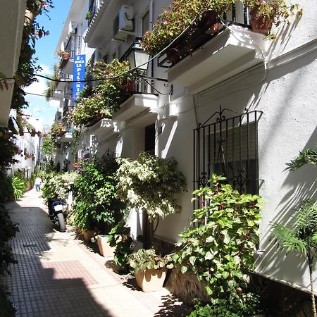 Hostal La Pilarica Marbella Exterior foto