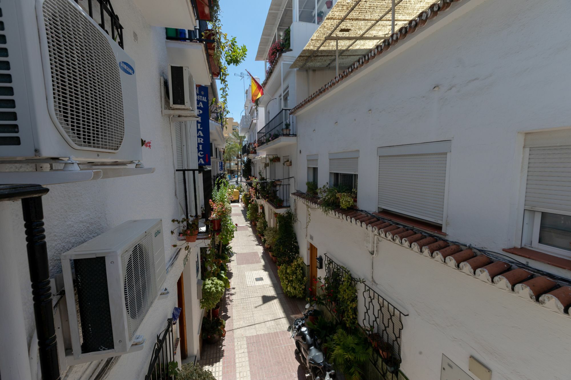 Hostal La Pilarica Marbella Exterior foto